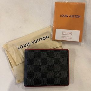Louis Vuitton N63260 LIMITED EDITION Multiple Damier Graphite Wallet.